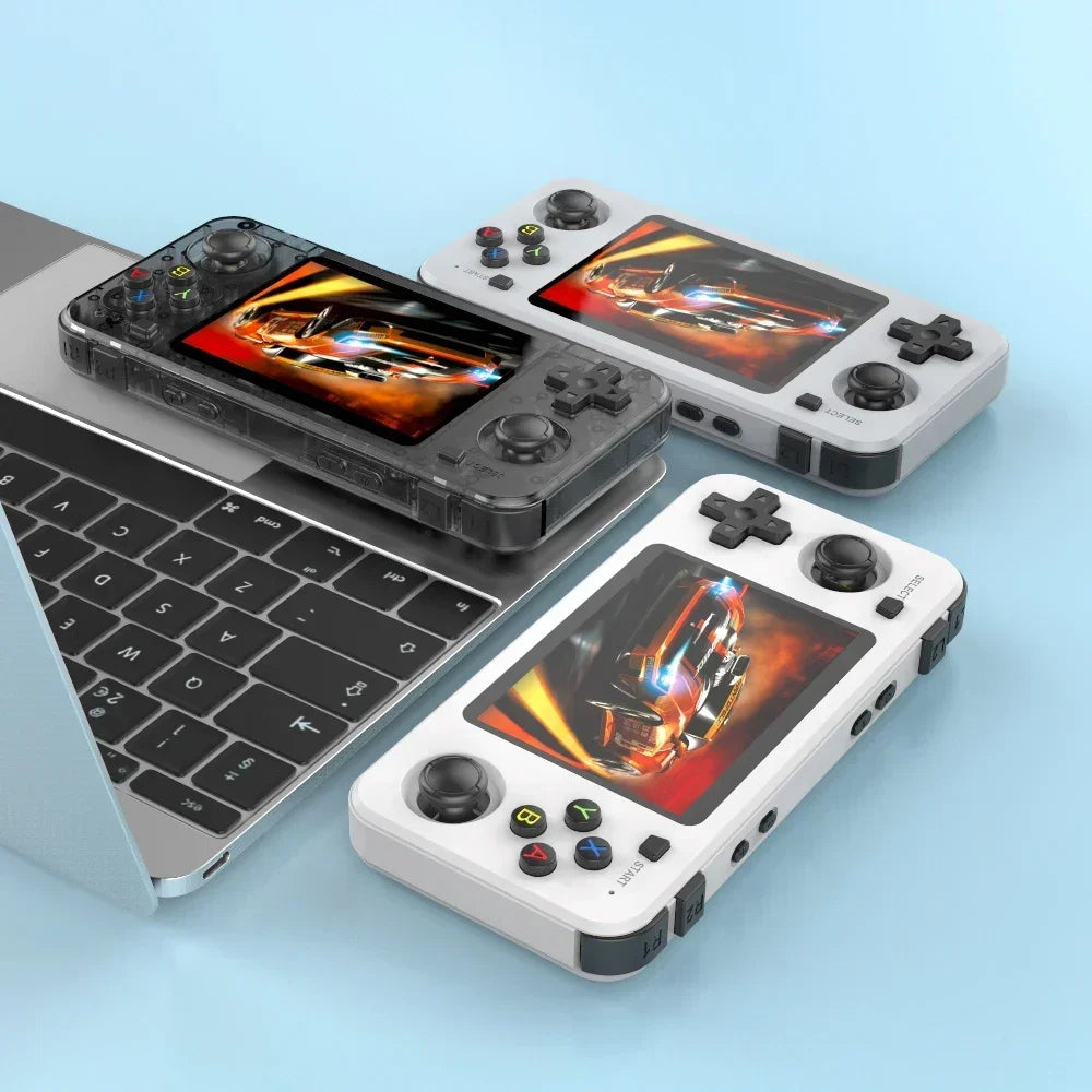 Green R36H Retro Video Game Console 3.5‘’ IPS Screen RK3326 3000 Mah Open Linux System Portable Player 64GB 128GB