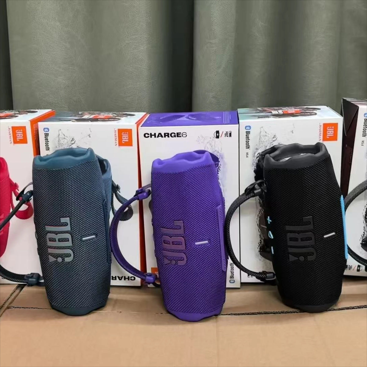 Charge 6 Portable Bluetooth Speaker FLIP6 IPX7 Waterproof Outdoor Stereo Bass Music Track with Independent Tweeter