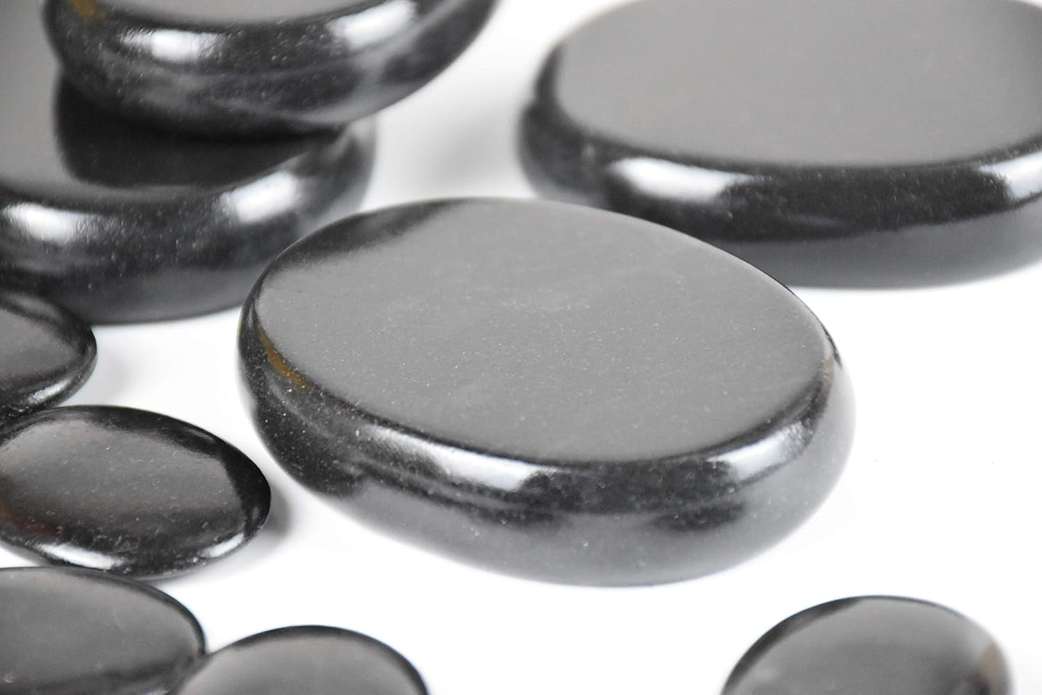 12Pcs Hot Massage Stones Set Natural Lava Basalt Heated Warmer Stone for Spa Massage Black